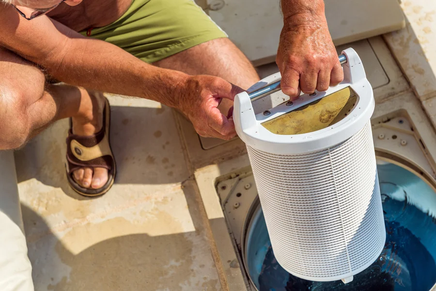 Key Signs Your Pool Filter Needs A Professional Cleaning in Santa Ana, CA